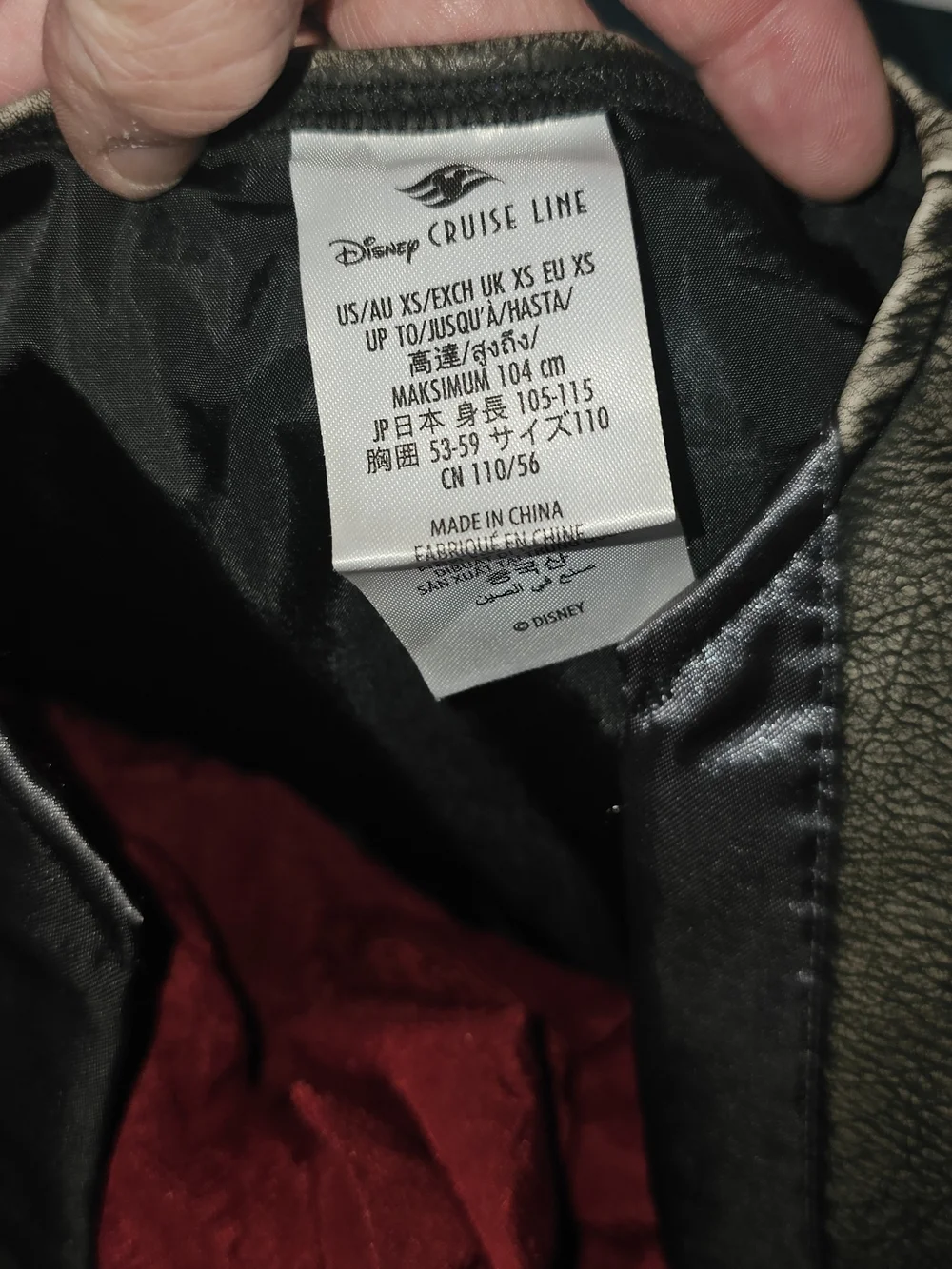 DISNEY CRUISE Pirate Outfit   Size Xs Youth